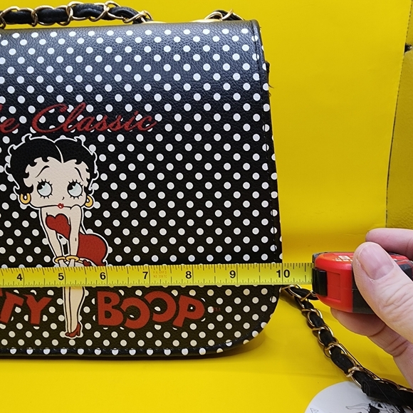 NWT Betty Boop Shoulder Bag 10x8 Crossbody Purse Polka Dot Magnetic Snap Vegan - Picture 12 of 12